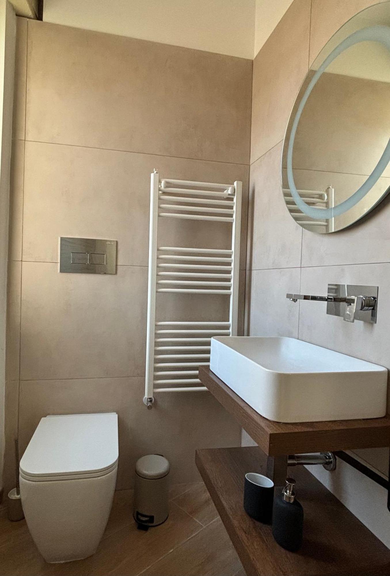 Perni Rooms Palermo Eksteriør billede